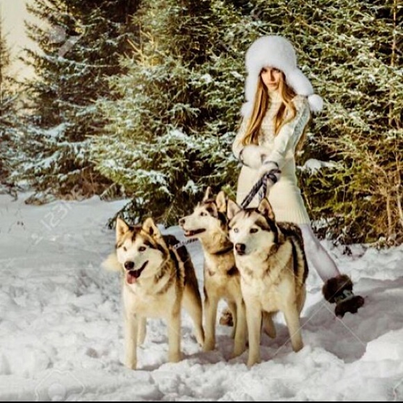 😊Meet your Posher, Ana☺️ - Picture 2 of 16